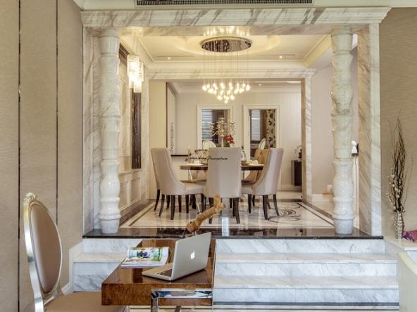 ����y������