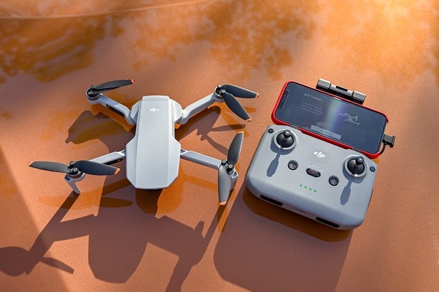 �o�˙C�D�����g���Ď׷N�����ӌ��F����